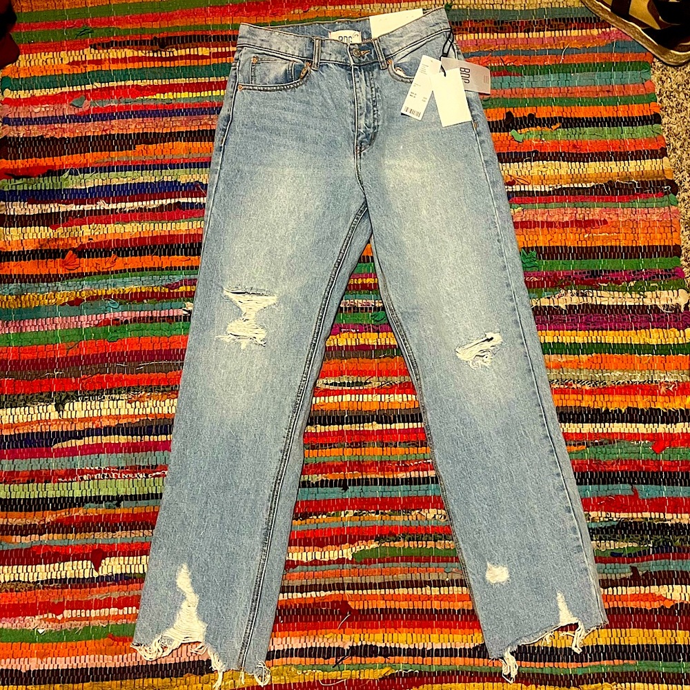 Super cute cowboy style jeans! New with tags, just haven’t ever worn them :)